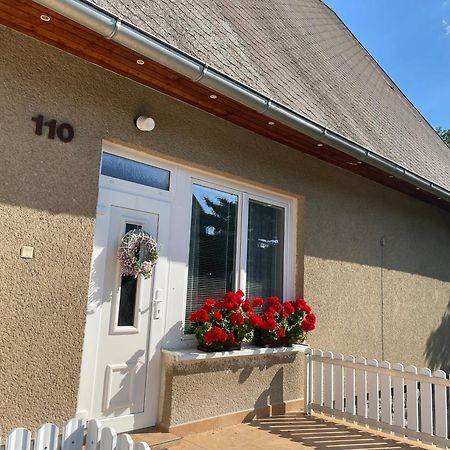 Apartman Vendy KLV Exterior foto