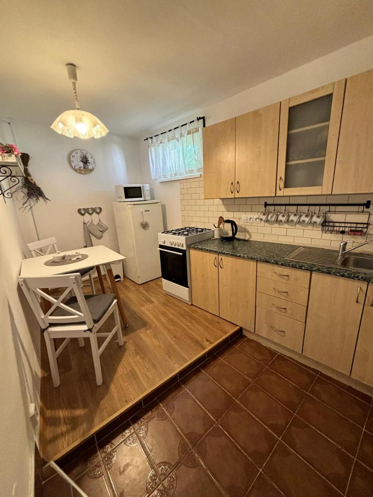 Apartman Vendy KLV Exterior foto
