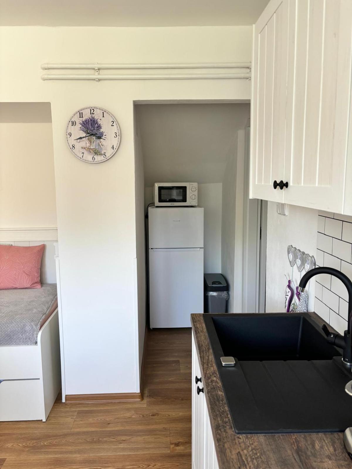 Apartman Vendy KLV Exterior foto