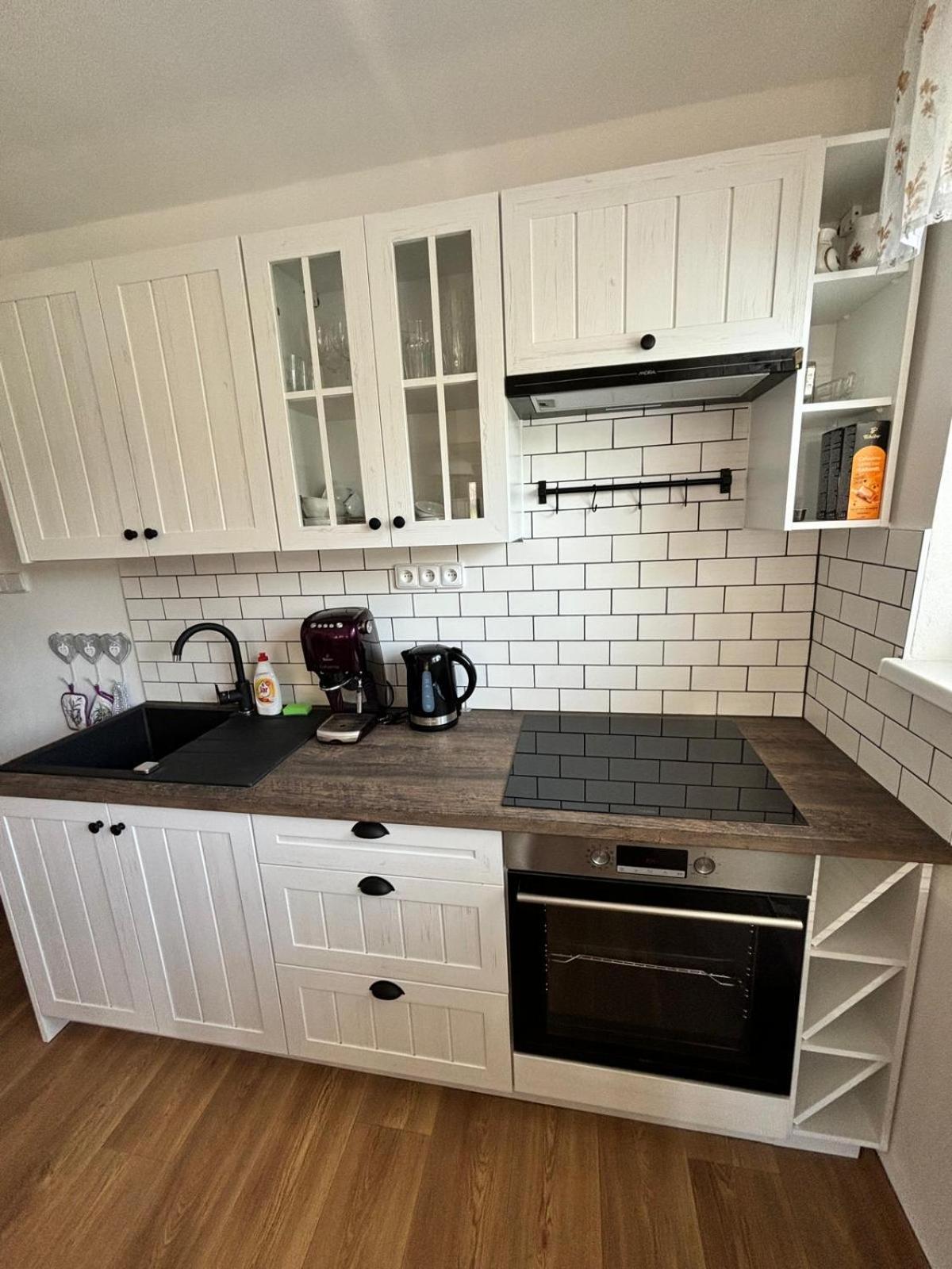 Apartman Vendy KLV Exterior foto