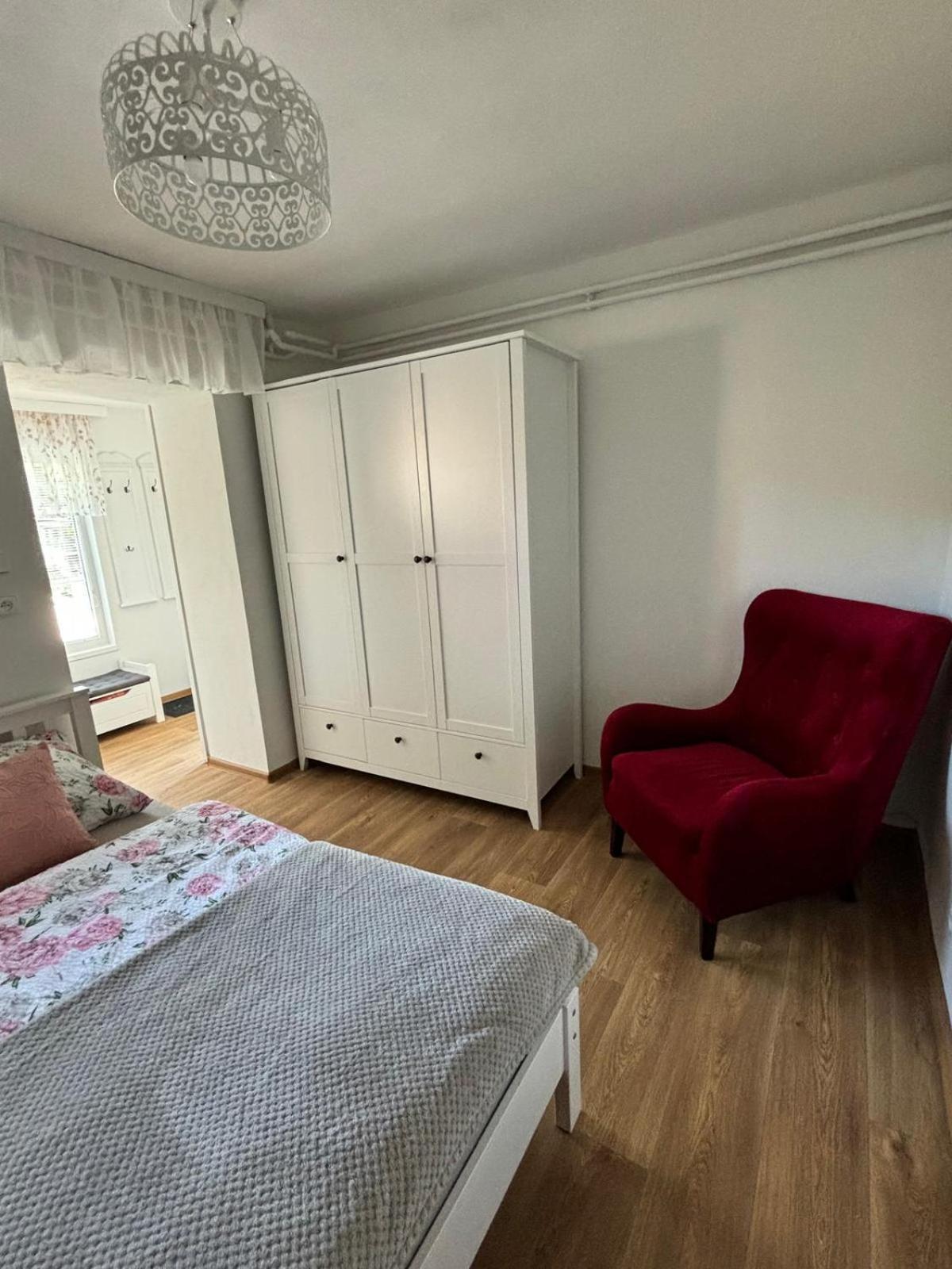 Apartman Vendy KLV Exterior foto